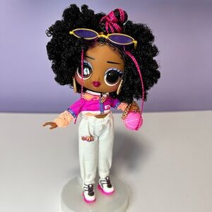 LOL Tweens Hoops Cutie doll